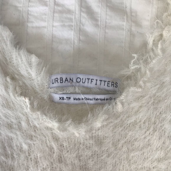 Urban outfitters furry tank - Picture 2 of 2
